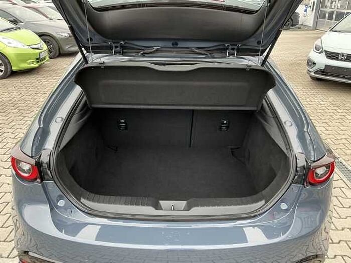 Mazda 3 e-SKYACTIV-X 2.0 M HYBRID SELECTION 186 PS