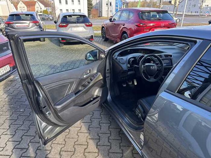 Honda Civic 1.8 i-VTEC Executive Leder, Navigation