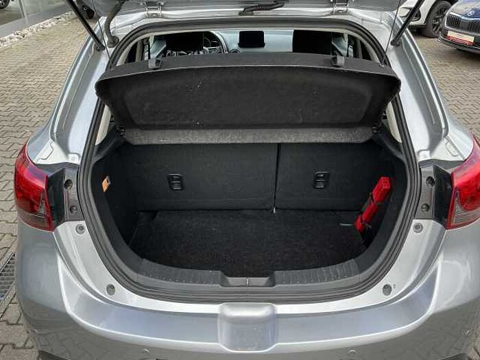 Mazda 2 SKYACTIV-G 90 Sports-Line LIC-P ACAA