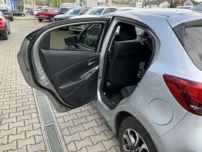 Mazda 2 SKYACTIV-G 90 Sports-Line LIC-P ACAA