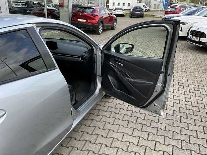 Mazda 2 SKYACTIV-G 90 Sports-Line LIC-P ACAA