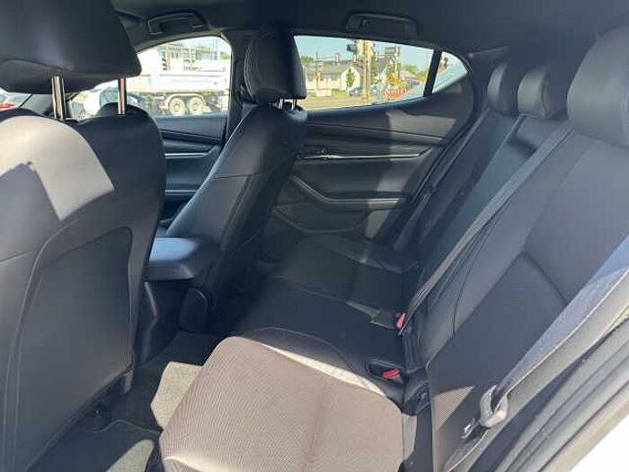Mazda 3 e-SKYACTIV-G 2.0 SELECTION LEDER DESI-PREM-P