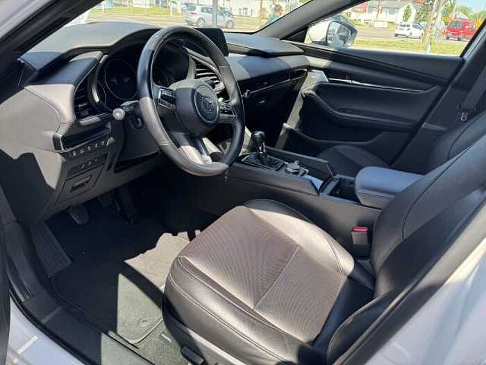 Mazda 3 e-SKYACTIV-G 2.0 SELECTION LEDER DESI-PREM-P