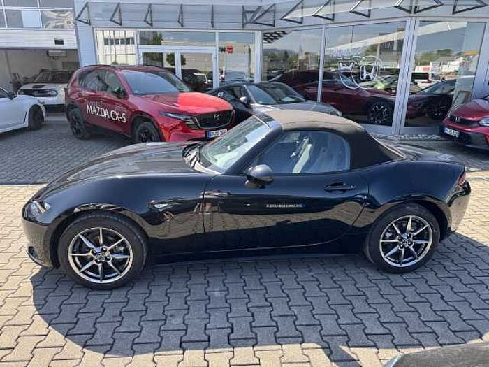 Mazda MX-5 ST SKYACTIV-G 1.5 Exclusive-Line