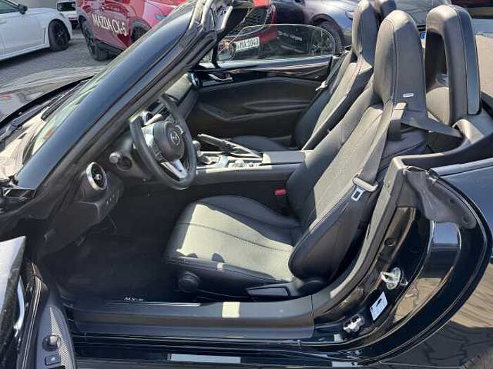 Mazda MX-5 ST SKYACTIV-G 1.5 Exclusive-Line