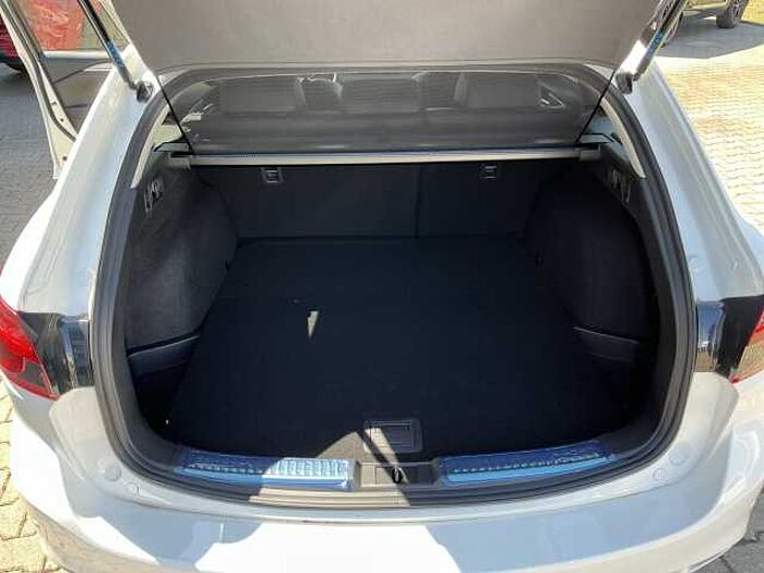 Mazda 6 Kombi 165 PS Exclusive-Line Automatik Bose